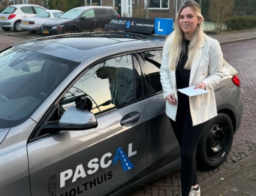 Met vertrouwen en plezier naar het rijbewijs